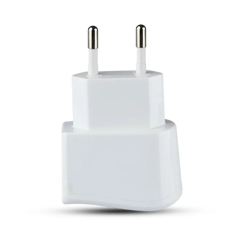 USB Travel Adaptor with Blister Package White