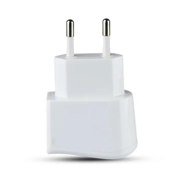 USB Travel Adaptor with Blister Package White
