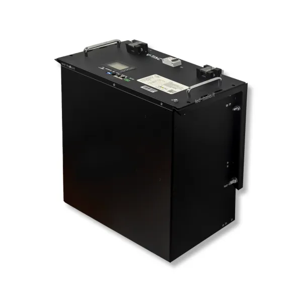 Batteria Accumulo Rack LV 9.6kWh LFP 48V 200Ah 100A BMS Nera CEI 0-21