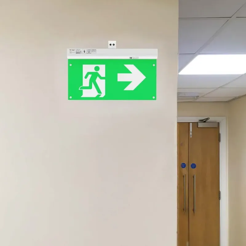 Lampada LED di emergenza con telecomando | Energy Clever